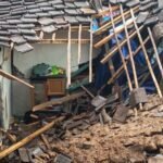 Cuaca ekstrem melanda Kabupaten Semarang dan memicu bencana angin puting beliung serta longsor pada 4–5 November 2025. Bupati Ngesti Nugraha memastikan bantuan disalurkan bagi warga terdampak. BPBD bersama instansi terkait melakukan pendataan dan penanganan, sementara masyarakat diimbau waspada menghadapi musim hujan.