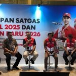 Pertamina Patra Niaga JBT mempercepat pembentukan Satgas Nataru mulai 13 November 2025 untuk memastikan kesiapan pasokan energi di Jawa Tengah. Langkah ini diambil untuk mengantisipasi lonjakan mobilitas dan pembatasan angkutan barang. Melalui layanan tambahan di titik kritis dan koordinasi lintas instansi, distribusi energi ditargetkan tetap aman selama Natal dan Tahun Baru.