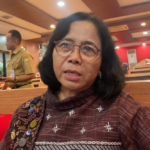 Komisi X DPR RI melakukan kunjungan kerja membahas persoalan guru, RUU Sisdiknas, dan validitas data. Rombongan dipimpin Maria Yohana Esti Wijayanti dan diterima Bupati Semarang Ngesti Nugraha di Kantor Bupati Semarang, Senin (23/2/2026). Kunjungan ini menyoroti ketidakpastian status guru dan akurasi data bantuan sosial. DPR mendorong sinkronisasi data dan pembahasan dalam RUU Sisdiknas.