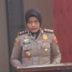 Kapolres Semarang Ratna Quratul Ainy menegaskan penindakan tegas terhadap pembuat dan pengedar petasan guna mencegah ledakan dan korban jiwa. Pernyataan disampaikan bersama Bupati Semarang Ngesti Nugraha di Kantor Bupati Semarang, Ungaran, Senin (23/2/2025). Langkah ini menyusul kasus ledakan di daerah lain. Polisi menggelar operasi, mengungkap dua kasus, dan membuka layanan aduan 110.