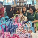 Peresmian pusat oleh-oleh UMKM dilakukan Pemerintah Kabupaten Semarang di objek wisata Dusun Semilir, Rabu (11/3/2026), untuk memperluas pemasaran ratusan produk makanan, minuman, dan kerajinan lokal dengan kurasi kualitas serta membuka peluang bagi pelaku usaha termasuk UMKM disabilitas.