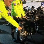 Patroli keamanan Ramadan digelar oleh Polres Salatiga dipimpin Ade Papa Rihi di wilayah Salatiga pada Sabtu (7/3/2026). Kegiatan ini dilakukan untuk mencegah balap liar, knalpot brong, dan perang sarung dengan menyasar titik keramaian pemuda, sehingga petugas menindak 49 kendaraan yang melanggar aturan.