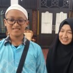 Salahuddin Al Ayyubi Pawirodiharjo, pelajar SMP Negeri 1 Ungaran, menjadi calon jemaah haji termuda Kabupaten Semarang pada musim haji 2026 dengan berangkat bersama ibunya dari Ungaran, Senin (27/4/2026), setelah menggantikan almarhum ayahnya, dengan persiapan manasik dan izin sekolah selama dua bulan.