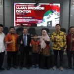 H. Dakhori memaparkan hasil penelitian wakaf produktif di Universitas Islam Negeri Sunan Gunung Djati Bandung, Kamis (9/4/2026), yang menunjukkan pengelolaan kolaboratif mampu meningkatkan kesejahteraan masyarakat. Studi ini menyoroti peran LWP PWNU Jawa Tengah dalam pemberdayaan ekonomi melalui pelatihan, pendampingan usaha, dan pemanfaatan platform digital.