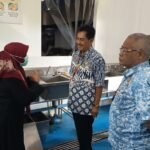 Dewan Pendidikan melakukan sidak ke SPPG Jatijajar di Bergas, Kabupaten Semarang, Selasa (14/4/2026), untuk menindaklanjuti temuan sebelumnya terkait pengolahan limbah. Hasilnya, sistem IPAL dan fasilitas dapur telah diperbaiki sesuai standar, meski masih diperlukan penyempurnaan pada saluran pembuangan dan penataan lingkungan.