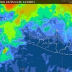 Cuaca di Semarang dan sejumlah wilayah Jawa Tengah pada Sabtu, 23 Mei 2026, diprakirakan didominasi kondisi cerah berawan hingga berawan sejak pagi dengan suhu udara berkisar 27–34 derajat Celsius dan kelembapan 60–90 persen. Badan Meteorologi, Klimatologi, dan Geofisika (BMKG) memperingatkan potensi hujan disertai petir dan angin kencang pada sore hingga malam di beberapa wilayah Jawa Tengah.