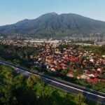 PT Trans Marga Jateng mencatat peningkatan arus kendaraan di Gerbang Tol Ungaran dan Bawen dalam dua tahun terakhir seiring tingginya mobilitas wisatawan menuju kawasan Bandungan dan sekitarnya. Pertumbuhan trafik didorong akses tol yang lebih efisien sehingga turut meningkatkan aktivitas pariwisata, UMKM, kuliner, dan penginapan.