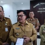 RSUD dr Soebarkat Tjitrodarmodjo menanggung piutang sebesar Rp2,5 miliar dari pasien titipan pejabat yang belum terselesaikan sejak 2010. Wali Kota Robby Hernawan menyebut pasien layanan mandiri tersebut tidak menyelesaikan pembayaran karena administrasi penagihan tidak jelas, sehingga Pemkot kini mempertimbangkan penghapusan piutang agar tidak membebani keuangan rumah sakit.