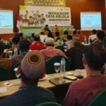 Jaringan Program Lansia Nasional (JPLN) UMMIKU menggelar Workshop Tata Kelola Pesantren dan Sekolah Lansia di Hotel Lorin Syariah Solo, Kamis (14/5/2026), untuk memperkuat layanan dan pemberdayaan lansia di Jawa Tengah. Kegiatan diikuti 120 peserta dan dirangkai pelantikan pengurus JPLN Jateng guna mendorong lansia tetap sehat, produktif, dan mandiri melalui program terstruktur hingga tingkat daerah.