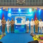 Kantor Perwakilan Bank Indonesia Provinsi Jawa Tengah bersama Pemerintah Provinsi Jawa Tengah meluncurkan Rupiah Borobudur Playon 2026 yang akan digelar pada 4–5 Juli 2026 di Taman Lumbini, Candi Borobudur, Magelang. Kegiatan lari 5K dan 10K ini menargetkan 10.000 peserta dan pengunjung untuk meningkatkan literasi Rupiah, mendorong transaksi digital, mendukung pariwisata serta UMKM, sekaligus menyalurkan seluruh hasil pendaftaran sebagai donasi bagi masyarakat sekitar Borobudur.