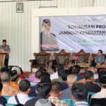 Ratusan warga Desa Bener, Kecamatan Tengaran, Kabupaten Semarang mengikuti sosialisasi Jaminan Kesehatan Nasional (JKN) di Aula Pinus Park, Minggu (10/5/2026). Kegiatan yang melibatkan BPJS Kesehatan dan Komisi IX DPR RI itu digelar untuk meningkatkan pemahaman masyarakat terkait layanan kesehatan, kepesertaan BPJS, serta akses program JKN secara langsung melalui edukasi dan dialog terbuka.