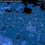 Badan Meteorologi, Klimatologi, dan Geofisika (BMKG) memprakirakan cuaca Kota Semarang dan sebagian besar wilayah Jawa Tengah pada Sabtu, 27 Juni 2026, didominasi kondisi cerah berawan hingga berawan. Hasil pengamatan pukul 06.00 WIB menunjukkan suhu udara di Semarang mencapai 27,8 derajat Celsius dengan kelembapan 76 persen, sementara hujan ringan hingga sedang berpotensi terjadi pada siang hingga awal malam di sebagian Pegunungan Tengah, Jawa Tengah bagian selatan, dan wilayah sekitarnya.