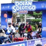 Ribuan warga memadati Halaman Pemerintah Kota Salatiga pada 21 Juni 2026 dalam gelaran Dolan Solotigo 2026. Acara yang dibuka Wali Kota Salatiga, dr. Robby Hernawan, menghadirkan fun run, fun bike, zumba, biliar, dan bazar UMKM. Melalui kolaborasi berbagai komunitas, kegiatan ini digelar untuk memperkuat pariwisata berbasis pengalaman sekaligus mendorong pertumbuhan ekonomi lokal dan promosi Kota Salatiga sebagai destinasi wisata unggulan.