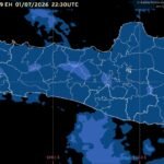 Badan Meteorologi, Klimatologi, dan Geofisika (BMKG) memprakirakan cuaca Semarang dan Jawa Tengah pada Kamis, 2 Juli 2026, didominasi kondisi cerah hingga cerah berawan. Hasil pengamatan pukul 05.30 WIB mencatat suhu udara Semarang 24,4 derajat Celsius dengan kelembapan 85 persen, sementara hujan ringan berpotensi terjadi tidak merata di kawasan pegunungan dan dataran tinggi pada sore hingga awal malam.