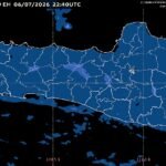 Badan Meteorologi, Klimatologi, dan Geofisika (BMKG) memprakirakan cuaca Semarang dan sebagian besar wilayah Jawa Tengah pada Selasa, 7 Juli 2026, didominasi kondisi cerah hingga cerah berawan. Hasil pengamatan pukul 05.00 WIB mencatat suhu Semarang 24,4 derajat Celsius dengan kelembapan 90 persen, sementara hujan ringan berpotensi terjadi tidak merata di sebagian Pegunungan Tengah dan masyarakat diminta mewaspadai kemudahan kebakaran hutan serta lahan.