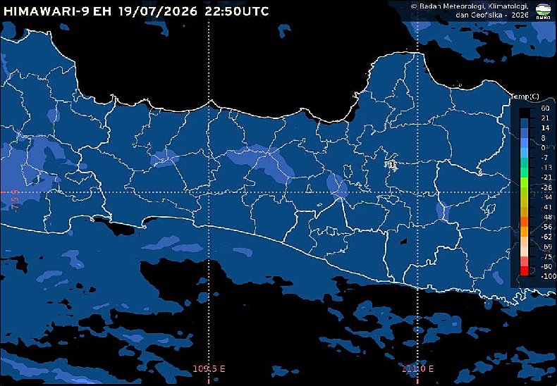 Badan Meteorologi, Klimatologi, dan Geofisika (BMKG) memprakirakan cuaca Semarang dan Jawa Tengah pada Senin, 20 Juli 2026, didominasi kondisi cerah hingga cerah berawan. Hasil pengamatan pukul 06.00 WIB mencatat suhu udara di Semarang 23,8 derajat Celsius dengan kelembapan 90 persen, sementara hujan ringan berpotensi terjadi di sebagian wilayah pegunungan dan dataran tinggi pada sore hingga awal malam.