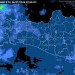 Badan Meteorologi, Klimatologi, dan Geofisika (BMKG) memprakirakan cuaca Semarang dan Jawa Tengah pada Senin, 27 Juli 2026, didominasi kondisi cerah hingga cerah berawan. Hasil pengamatan pukul 05.30 WIB mencatat suhu udara di Semarang mencapai 23,7 derajat Celsius dengan kelembapan 80 persen, sementara masyarakat diminta mewaspadai potensi kemudahan kebakaran hutan dan lahan serta peningkatan kecepatan angin.