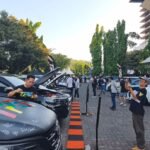 Nasmoco menggelar event otomotif Nasmoco Club – Sultan Diesel 2026 di Halaman Gubernuran, Jalan Pahlawan, Semarang, Sabtu (25/7/2026), sebagai ajang temu komunitas pengguna Toyota diesel dari Jawa Tengah dan DIY. Kegiatan ini menghadirkan peluncuran perdana Toyota New Hilux Double Cabin untuk wilayah Jateng-DIY, talkshow otomotif, pameran kendaraan modifikasi, serta berbagai aktivitas komunitas guna mempererat silaturahmi sekaligus mengenalkan inovasi terbaru kendaraan diesel Toyota.