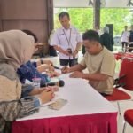 Tak Menyerah pada Keterbatasan, Perajin Difabel Kuda Lumping Asal Ambarawa Kembangkan Usaha Lewat UEP