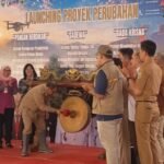 Pemerintah Kabupaten Semarang meluncurkan tiga proyek perubahan, yakni Pangan Berdikari, Sadewa, dan Gada Krisna di Balai Desa Kemetul, Kecamatan Susukan, Selasa (28/7/2026). Bupati Ngesti Nugraha menyatakan program tersebut dirancang untuk memperkuat ketahanan pangan, meningkatkan kesiapsiagaan masyarakat menghadapi bencana, serta mencegah penyalahgunaan narkoba melalui kolaborasi lintas sektor dan pemberdayaan masyarakat berbasis desa.