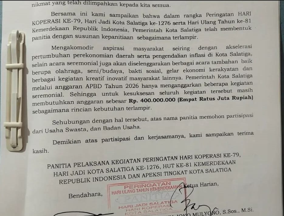 Proposal permohonan bantuan dana untuk rangkaian peringatan Hari Koperasi, Hari Jadi ke-1.276 Kota Salatiga, HUT ke-81 Kemerdekaan RI, dan Apeksi Kota Salatiga Tahun 2026 menjadi sorotan setelah beredar di kalangan pelaku usaha dan media sosial. Menanggapi polemik tersebut, Sekretaris Daerah Kota Salatiga pada konferensi pers, Kamis (16/7/2026), memutuskan menarik proposal yang sebelumnya telah tersebar, setelah muncul kritik terkait kebutuhan tambahan anggaran sebesar Rp400 juta di luar alokasi APBD.