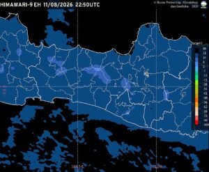 Badan Meteorologi, Klimatologi, dan Geofisika (BMKG) memprakirakan cuaca Semarang dan Jawa Tengah pada Rabu, 12 Agustus 2026, didominasi kondisi cerah hingga cerah berawan. Hasil pengamatan pukul 06.00 WIB mencatat suhu udara Semarang 23,8 derajat Celsius dengan kelembapan 79 persen, sementara BMKG mengingatkan potensi kebakaran hutan dan lahan serta gelombang laut hingga 4 meter di perairan selatan Jawa Tengah.