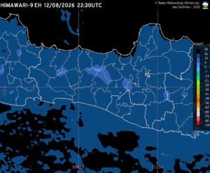Badan Meteorologi, Klimatologi, dan Geofisika (BMKG) memprakirakan cuaca Semarang dan Jawa Tengah pada Kamis, 13 Agustus 2026, didominasi kondisi cerah hingga berawan. Pengamatan pukul 05.30 WIB mencatat suhu Semarang 25,6 derajat Celsius dengan kelembapan 82 persen, sementara BMKG mengingatkan potensi kebakaran hutan dan lahan serta gelombang hingga 4 meter di perairan selatan.