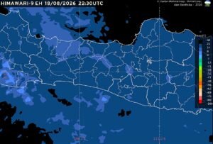 Badan Meteorologi, Klimatologi, dan Geofisika (BMKG) memprakirakan cuaca Semarang dan Jawa Tengah pada Rabu, 19 Agustus 2026, didominasi cerah berawan hingga berawan. Hasil pengamatan pukul 05.40 WIB mencatat suhu Semarang 26 derajat Celsius dengan kelembapan 80 persen, sementara hujan ringan berpotensi turun di pegunungan dan dataran tinggi serta masyarakat diminta mewaspadai karhutla.