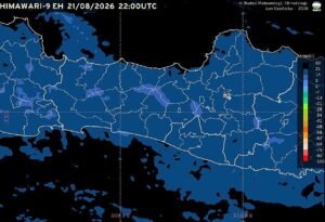 BMKG Stasiun Meteorologi Jenderal Ahmad Yani memprakirakan cuaca Semarang dan Jawa Tengah pada Sabtu, 22 Agustus 2026, didominasi cerah berawan hingga berawan. Observasi pukul 05.00 WIB mencatat Semarang berawan dengan suhu 26,2°C, kelembapan 77% dan angin timur 12 km/jam. Hujan ringan lokal berpotensi terjadi di wilayah pegunungan dan sekitarnya.