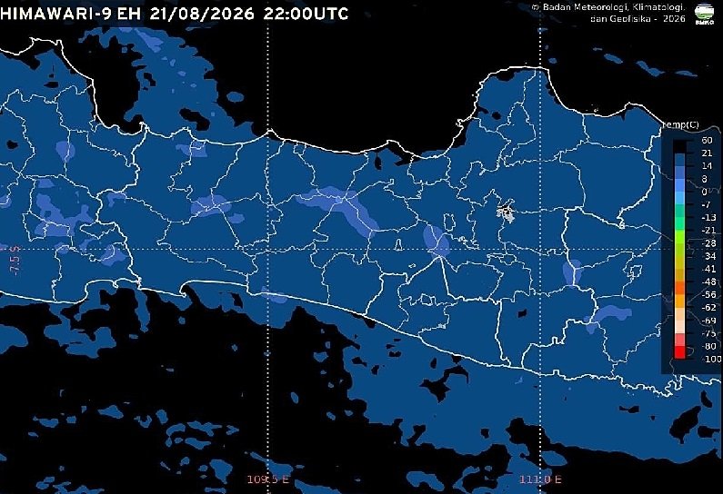 BMKG Stasiun Meteorologi Jenderal Ahmad Yani memprakirakan cuaca Semarang dan Jawa Tengah pada Sabtu, 22 Agustus 2026, didominasi cerah berawan hingga berawan. Observasi pukul 05.00 WIB mencatat Semarang berawan dengan suhu 26,2°C, kelembapan 77% dan angin timur 12 km/jam. Hujan ringan lokal berpotensi terjadi di wilayah pegunungan dan sekitarnya.