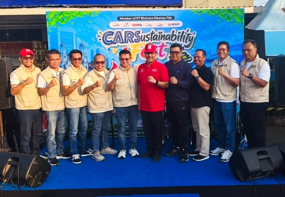 PT Bintraco Dharma bersama seluruh unit usahanya menggelar CARSustainability Fest di kawasan Car Free Day Simpang Lima Semarang, Minggu (2/8/2026). Kegiatan ini memadukan donor darah, edukasi lingkungan, dan promosi transportasi rendah emisi sebagai implementasi prinsip ESG, dengan lebih dari 140 warga mendaftar sebagai pendonor untuk mendukung kebutuhan stok darah PMI Kota Semarang.
