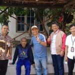 Setelah sekitar 21 tahun terpisah dari keluarga, Nuryanto, warga Bugel, Sidorejo, Salatiga, akhirnya kembali ke rumah setelah ditemukan di Rumah Rehabilitasi Jalma Sehat, Kudus. Informasi tentang asalnya dari Salatiga ditelusuri relawan dan Dinas Sosial hingga identitasnya dipastikan oleh keluarga.