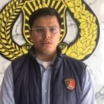 Satreskrim Polres Semarang mengungkap kasus perampokan yang menewaskan pemilik Royal Phone, Chandra Waskito, melalui jejak salah satu tersangka saat menggunakan jasa ojek online dari Grobogan menuju Ambarawa. Polisi menelusuri pengemudi GoRide yang menerima satu unit handphone sebagai pembayaran hingga memperoleh identitas tersangka. Penyidik juga menyebut motif perkara berkaitan dengan persoalan ekonomi dan masih melengkapi berkas sebelum diserahkan kepada kejaksaan.