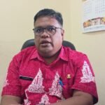 Sebanyak 756 pekerja PT Sumber Graha Sejahtera (SGS) di Kecamatan Tengaran, Kabupaten Semarang, terkena PHK akibat efisiensi perusahaan pada 2026. Disnaker Kabupaten Semarang menyebut keputusan tersebut telah disepakati melalui perjanjian bersama, sementara pembayaran pesangon rata-rata Rp30 juta per pekerja dilakukan bertahap selama 10 bulan karena tekanan industri perkayuan.