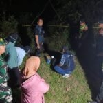 Warga Dusun Kropoh, Desa Duren, Kecamatan Bandungan, Kabupaten Semarang, digegerkan penemuan bayi perempuan terkubur di kebun pada Kamis (3/9/2026) sore. Bayi itu ditemukan Gendro Susanto saat mencari rumput sekitar pukul 15.30 WIB setelah melihat gundukan tanah baru, kemudian polisi mengamankan TKP dan menyelidiki pihak yang bertanggung jawab.