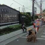 Peserta Aksi Jateng Guyub Kecewa Tak Diizinkan Transit di Kantor Bupati Semarang