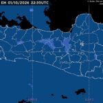 Badan Meteorologi, Klimatologi, dan Geofisika (BMKG) memprakirakan cuaca Semarang dan Jawa Tengah pada Jumat, 2 Oktober 2026, didominasi kondisi cerah hingga berawan. Hasil pengamatan pukul 05.30 WIB mencatat suhu udara Semarang 25,6 derajat Celsius dengan kelembapan 85 persen. Hujan ringan hingga sedang berpotensi terjadi di wilayah pegunungan dan dataran tinggi, sementara potensi kebakaran hutan dan lahan perlu diwaspadai.