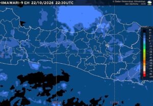 BMKG memprakirakan cuaca Semarang pada Jumat, 23 Oktober 2026, pukul 07.00–19.00 WIB, cerah berawan hingga berawan pada pagi hingga siang hari, kemudian berawan pada sore hingga awal malam dengan potensi hujan ringan di Semarang selatan. Angin bertiup dari timur hingga selatan dengan kecepatan 10–30 km/jam, suhu udara 27–35 derajat Celsius, dan kelembapan 40–75 persen.