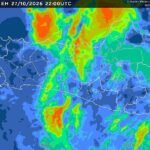 BMKG memprakirakan cuaca Semarang pada Rabu, 28 Oktober 2026, pukul 07.00–19.00 WIB, cerah berawan hingga berawan pada pagi sampai siang hari, kemudian hujan ringan hingga sedang pada sore hingga awal malam. Angin bertiup dari barat laut hingga timur dengan kecepatan 10–30 km/jam, suhu udara 27–34 derajat Celsius, dan kelembapan 45–90 persen.