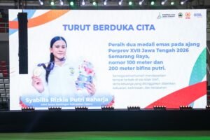Atlet selam asal Kabupaten Jepara, Syabila Rizkia Putri Raharja (22), meninggal dunia setelah mengalami kondisi darurat saat mengikuti nomor selam laut 3 kilometer di Pantai Awann Costa, Semarang, Minggu (25/10/2026). Sebelumnya, Syabila meraih dua medali emas pada nomor selam kolam. Gubernur Jawa Tengah Ahmad Luthfi menyampaikan belasungkawa, sementara KONI Jateng mengevaluasi prosedur keselamatan dan kesiapan tim penyelamat.