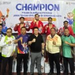 Kontingen sambo Kota Salatiga meraih tiga medali emas, satu perak, dan satu perunggu pada hari pertama Porprov Jawa Tengah 2026, Kamis (22/10). Medali emas dipersembahkan Michel Angelo, Nanda Bagus Yuniarta, dan Rendi Dwi Kuncoro. Sementara itu, Pradipa Bagaskara Pratama meraih perak dan Surya Adji Nugroho menyumbangkan perunggu.